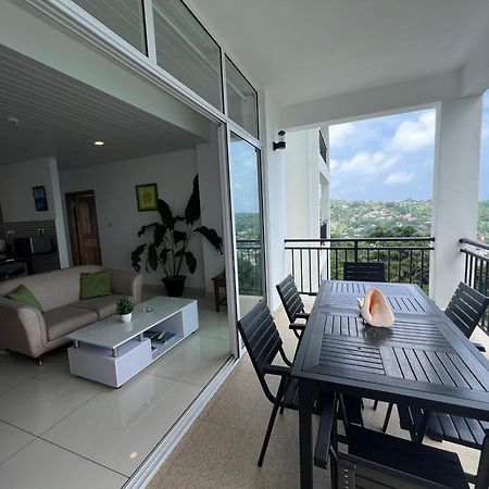 Creole Pearl Self-Catering Apartment Victoria Ngoại thất bức ảnh