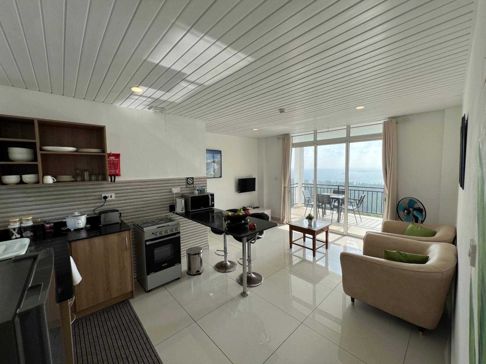 Creole Pearl Self-Catering Apartment Victoria Ngoại thất bức ảnh
