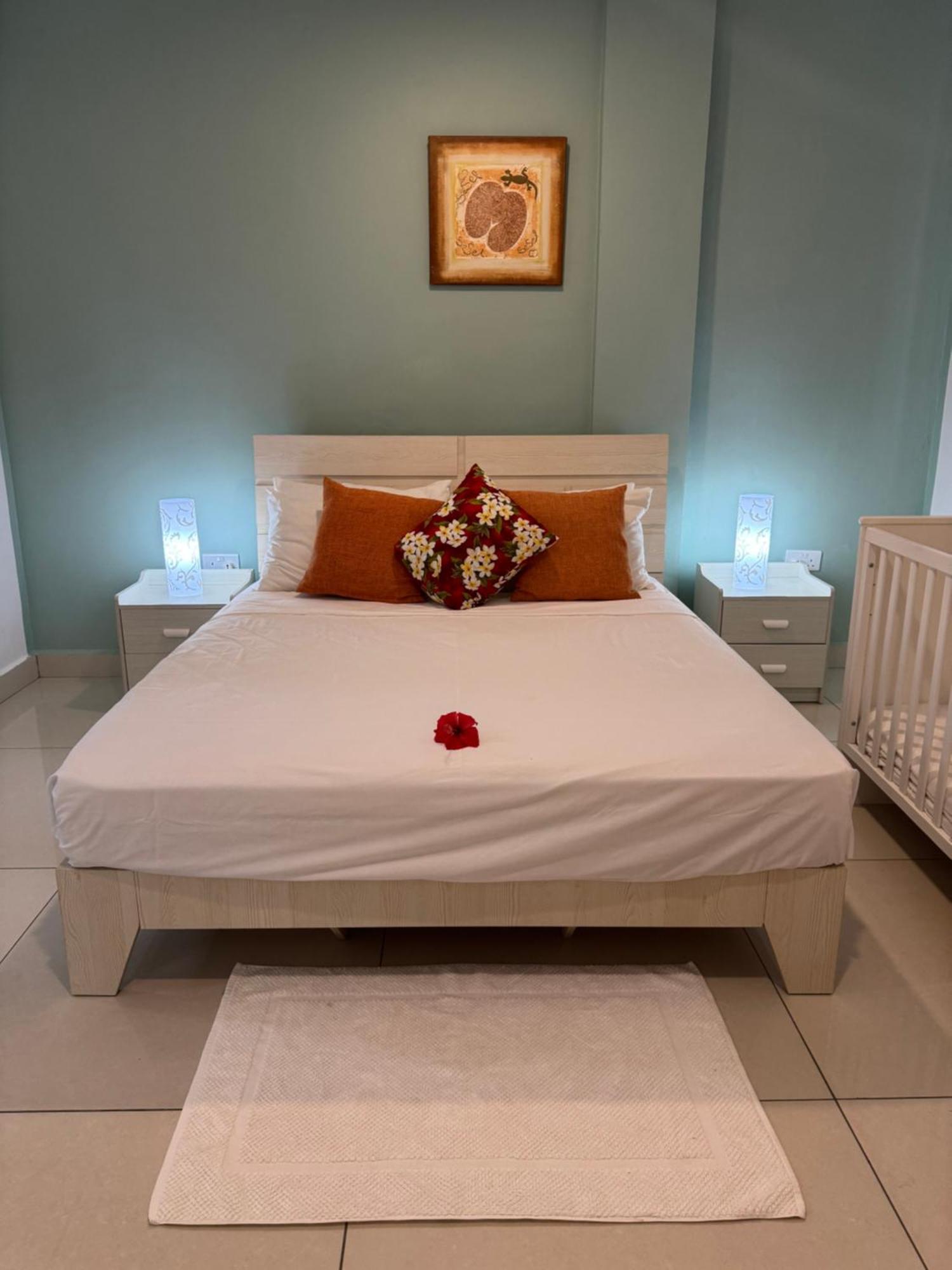 Creole Pearl Self-Catering Apartment Victoria Ngoại thất bức ảnh